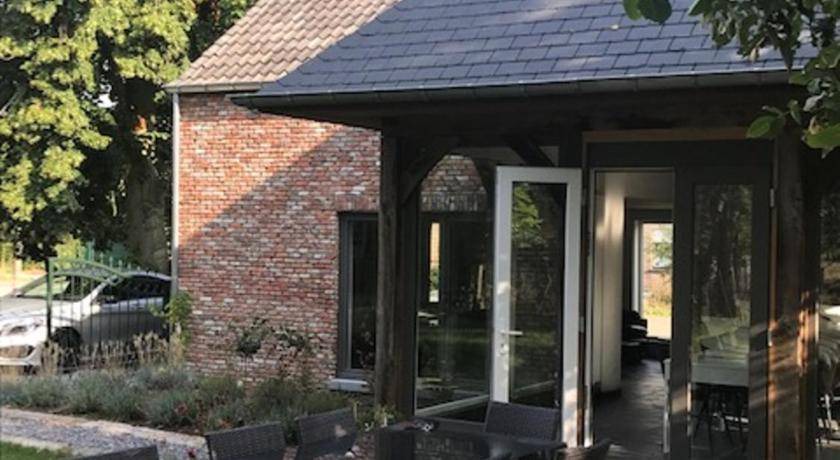 Neeroeteren House | 200 m² House ∙ 3 bedrooms ∙ 10 guests