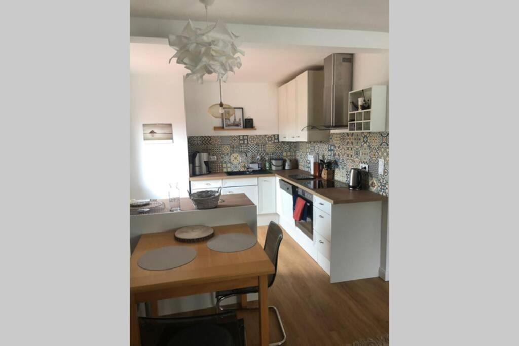 Verden Apartment | 5-Zi. Wohnung in Bahnhofsnähe - 24/7 self-check-in