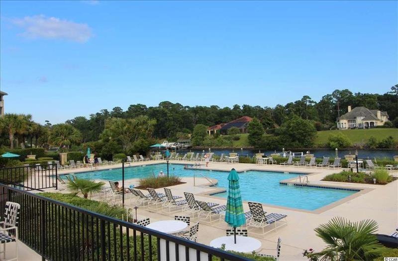 North Myrtle Beach Apartment | 533 Edgewater Condo