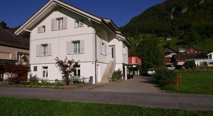 Busserach Apartment | 65 m² Apartment ∙ 1 bedroom ∙ 4 guests
