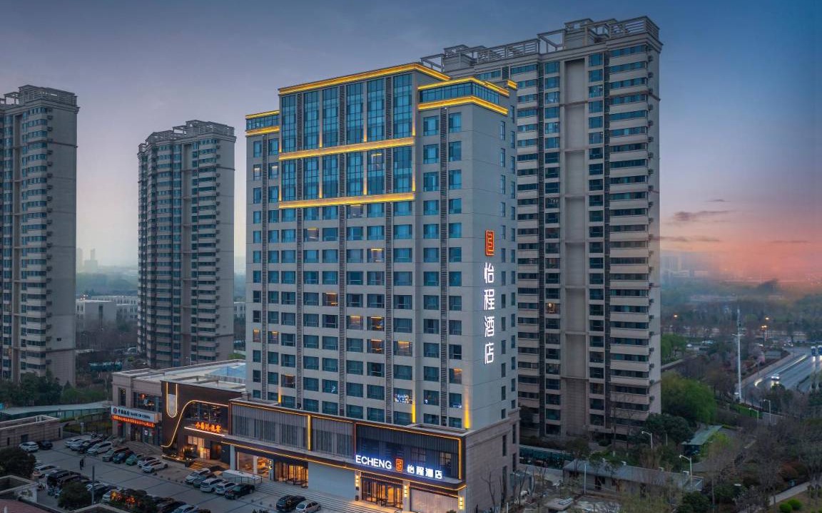 Luolong Hotel | 68 m² Hotel ∙ 4 guests