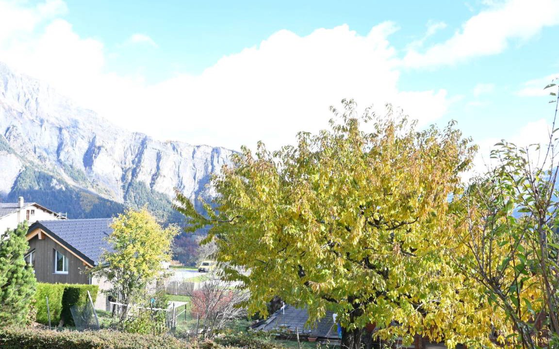 Chamoson Other | 81 m² Accommodation ∙ 2 bedrooms ∙ 5 guests
