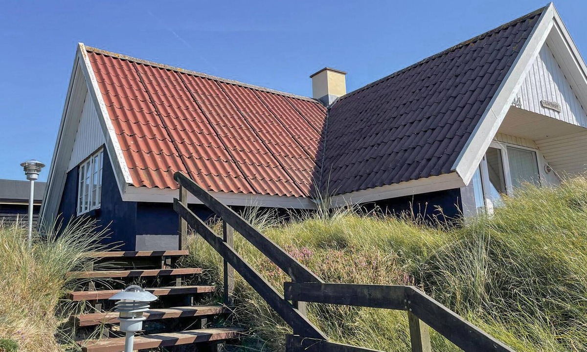 Rindby Strand House | Beautiful home in Fanø with sauna