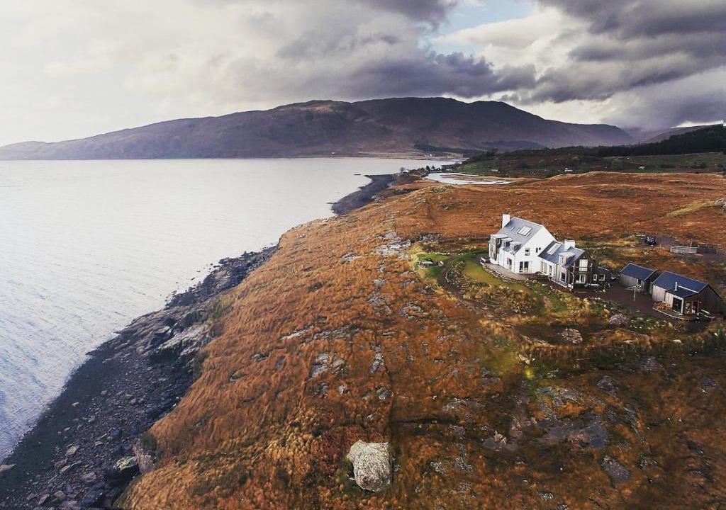 Strathcarron Cabin | EAGLE ROCK, near Skye