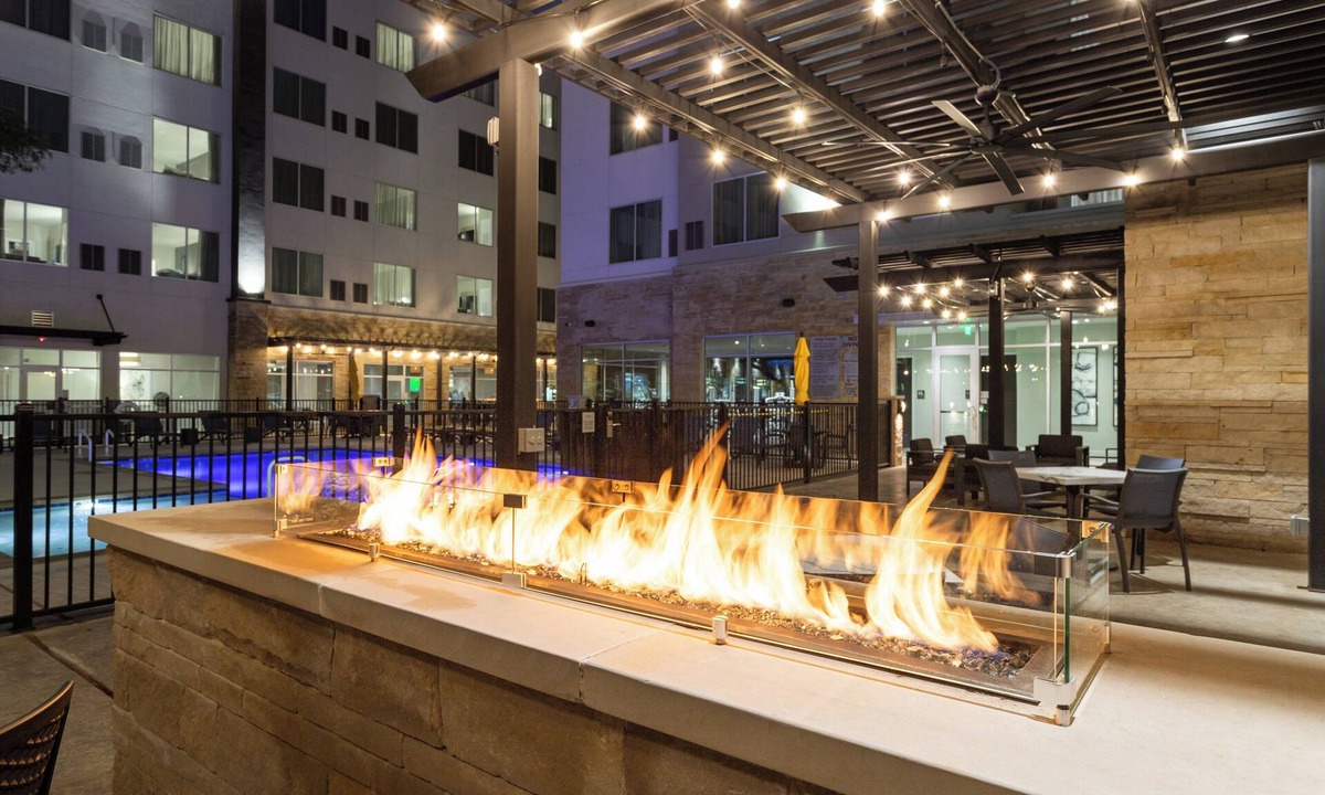 Woods Of Century Park Hotel | EVEN Hotel Austin Uptown Near The Domain by IHG