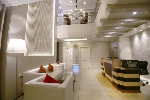 Sector 22 Hotel | Hotel Diamond Plaza