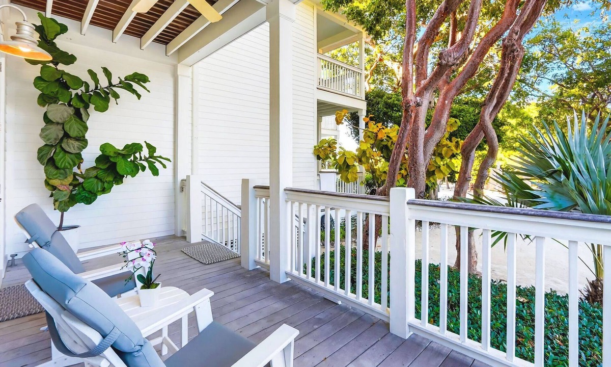 Islamorada Villa | Isla Honeydew: 3 En-Suite Bedrooms, Pool, Dock