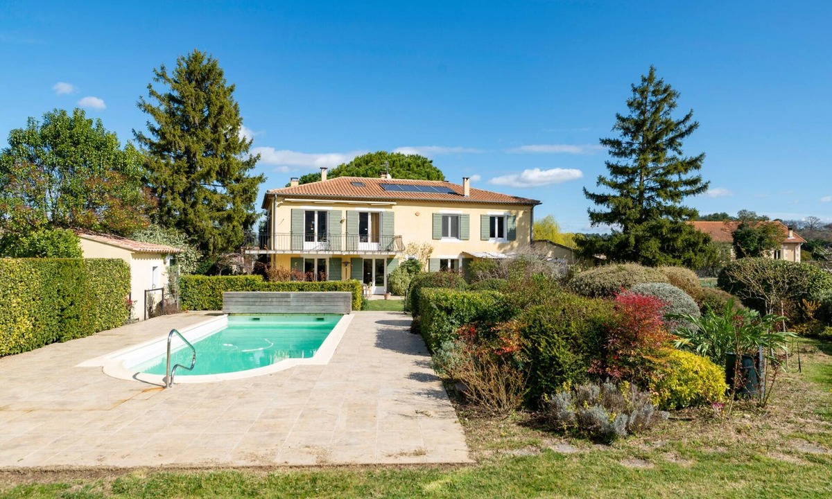 Oppede House | Maison Oppede - Beautiful house for 5, views, pool, sauna and air-con