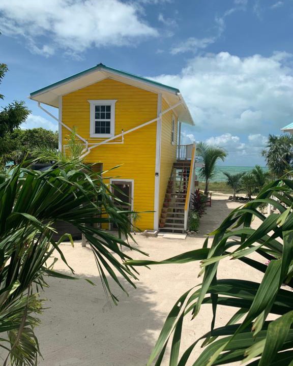 San Pedro Bed & Breakfast | Secret Beach Cabanas, Yellow Cabana