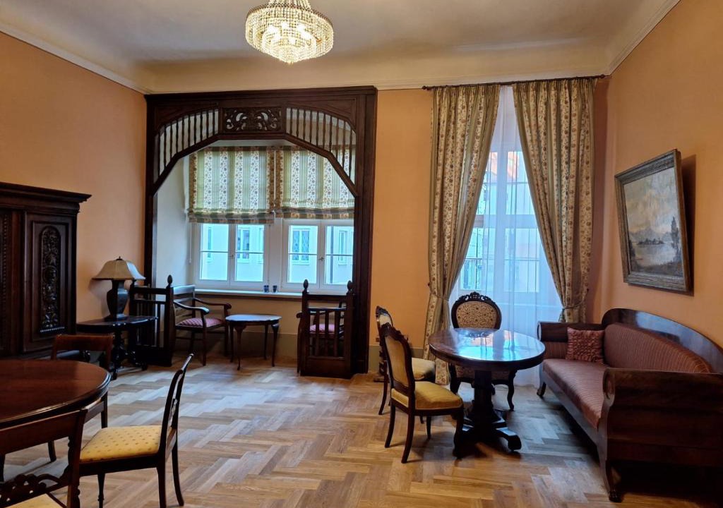 Bautzen Apartment | Stadtpalais Marché-Suite maximal 2 Personen und 1 Kleinkind