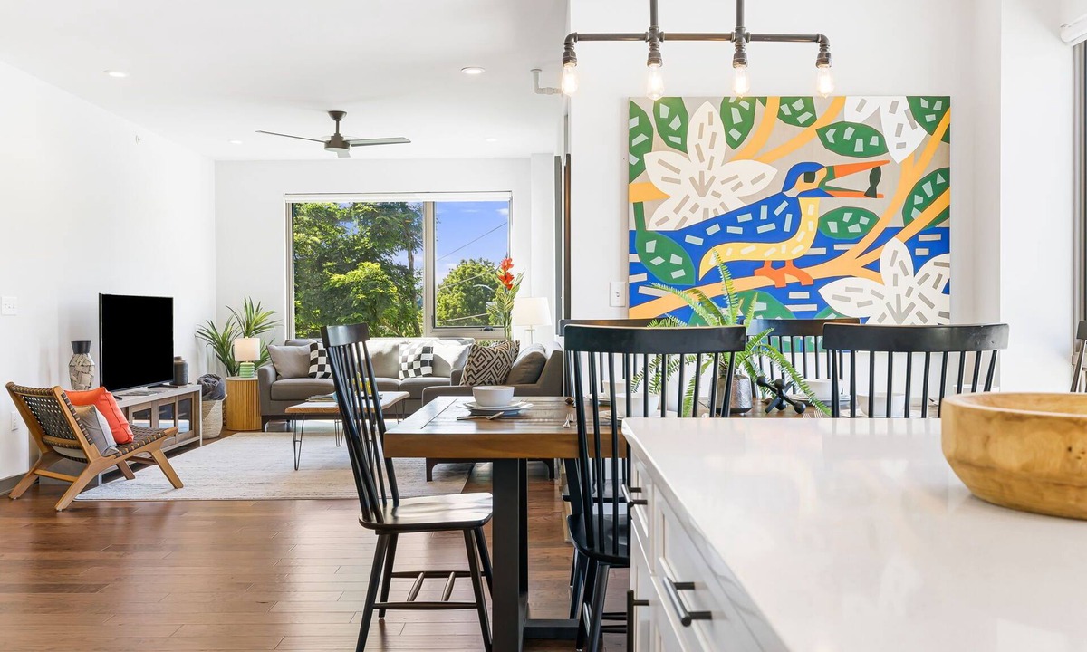 Historic Montford Condo | The Kingfisher - Fantastic 2-bedroom condo with mural, elevator, and WFH setup