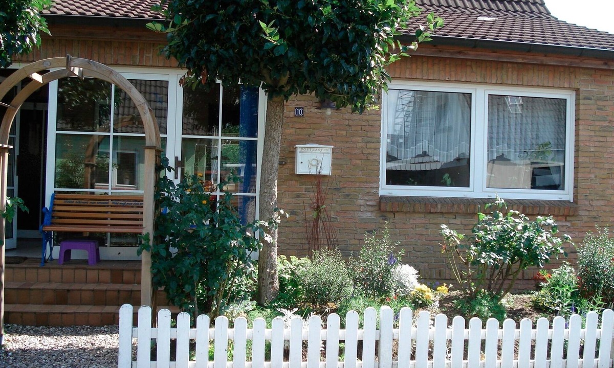 Eckernfoerde Apartment | Vacation apartment/apartment for 4 guests with 70m² in Eckernförde (72840)
