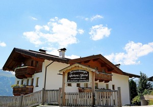 168 m² Apartment ∙ 4 bedrooms ∙ 12 guests