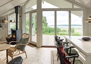 6 person holiday home in Grevinge