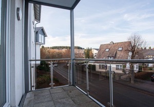 Beautiful, modern apartment has a large living room, close to citycentre