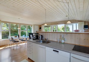 Gorgeous home in Farsø with kitchen