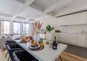 Stassart V - Two Bedroom Apartment, Sleeps 4