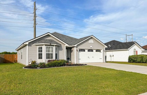 North Charleston House | 121 m² House ∙ 3 bedrooms ∙ 6 guests