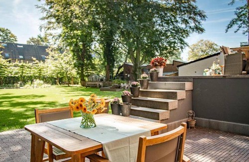 Antwerp Bed & Breakfast | 16 m² Bed and breakfast ∙ 2 guests