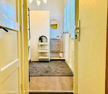 Leiden Apartment | 25 m² Apartment ∙ 2 guests