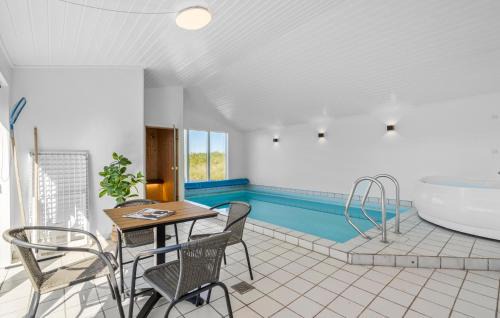 Klegod Strand House | Awesome Home In Ringkøbing With Sauna