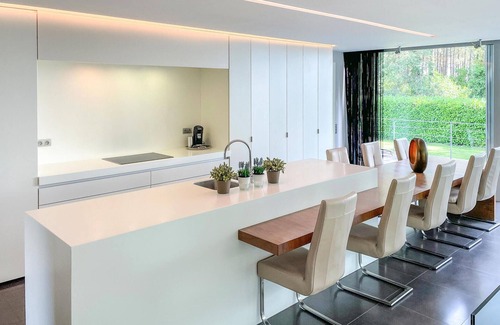 Bocholt House | Beautiful home in Bocholt with WiFi