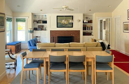 Seal Cove House | Compass Rose