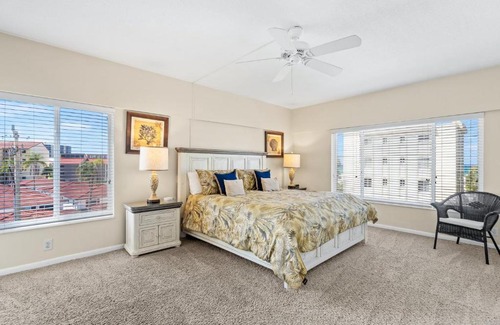 Siesta Key Apartment | Island House Beach Resort 13S