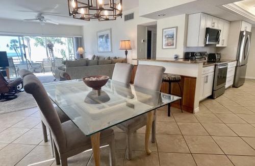 Siesta Key Apartment | Island House Beach Resort 14N