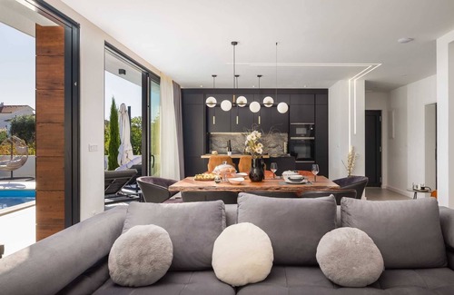 Kastel Gomilica Villa | Lux Etera Villas Complex
