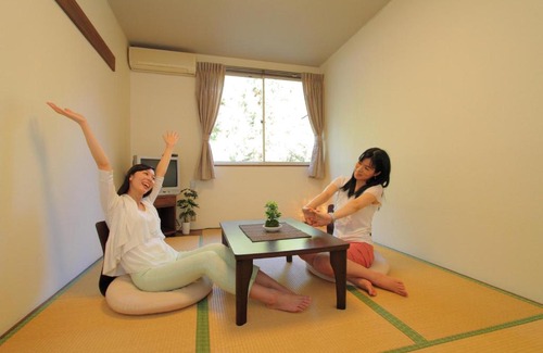 Nikko House | Pension Yummy