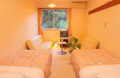 Nikko House | Pension Yummy