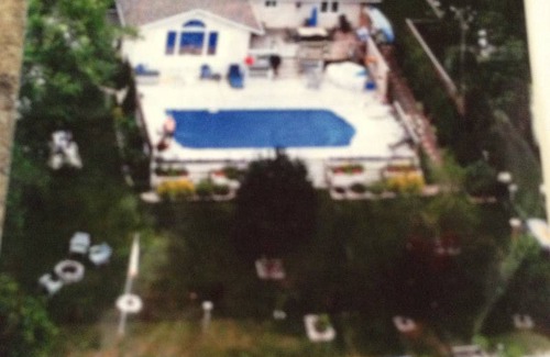Lindsay Resort | Private room ∙ 3 guests