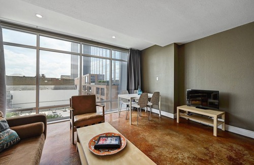 Downtown Austin Apartment | The Littlefields by Lodgewell | Amazing Views | B8