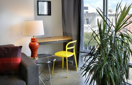 Downtown Austin Apartment | The Littlefields by Lodgewell | 2-Story Loft | B4