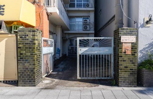 Yoyogi Apartment | ホテル富士見マンション