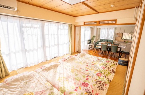 Tsuboya Apartment | 最大14人 2部屋貸切り 国際通り&牧志駅まで徒歩10分 smile heights
