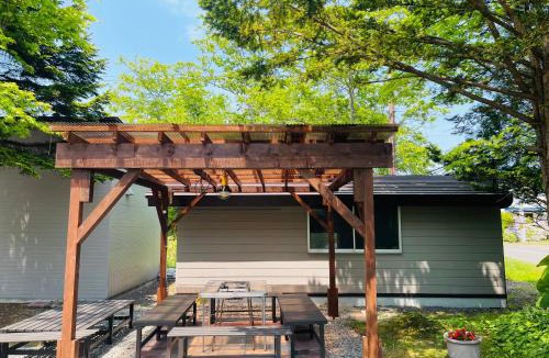 Shiraoi House | 民泊JOYFUL天然温泉付きログハウス