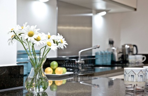 Newquay Apartment | 10 The Whitehouse - a superb apartment with a sea view balcony found in an exclusive development ov