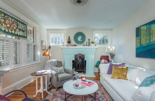 Historic Montford House | 145 m² House ∙ 2 bedrooms ∙ 4 guests