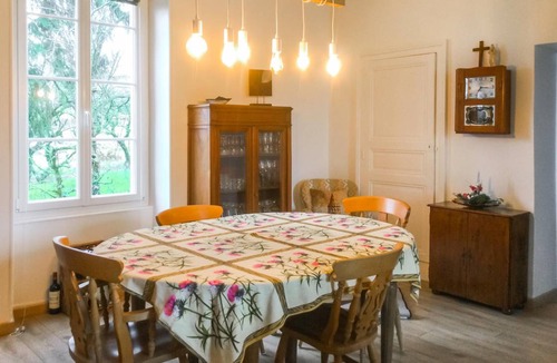 Loge-Fougereuse House | 180 m² House ∙ 3 bedrooms ∙ 6 guests