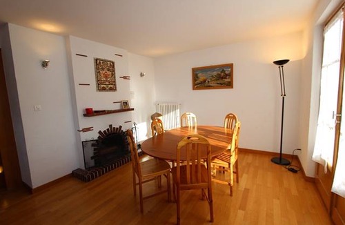 Chateau-d'Oex Ski Chalet | 200 m² Chalet ∙ 6 bedrooms ∙ 11 guests