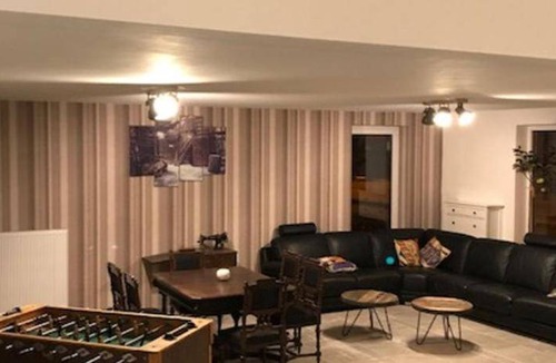 Neeroeteren House | 200 m² House ∙ 3 bedrooms ∙ 10 guests