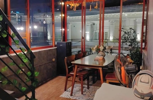 Hang Trong Bed & Breakfast | 25 m² Bed and breakfast ∙ 2 guests