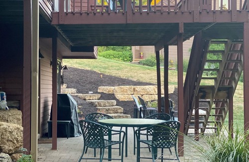 The Galena Territory House | 3 Bedroom - 3 Bath in the Heart of the Galena Territory Amenity Accessibility