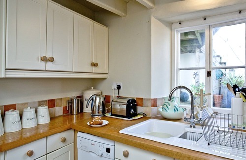 Kingsand Cabin | 3 bedroom accommodation in Kingsand
