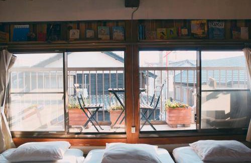 Tokoname Bed & Breakfast | 30 m² Bed and breakfast ∙ 4 guests