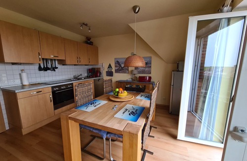Norddeich Apartment | 4* "FeWo Meeresblick am Sandstrand"-2 bedrooms- balcony-2nd floor-50 meters to the beach