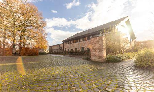 Neerpelt Villa | 400 m² Villa ∙ 4 bedrooms ∙ 12 guests