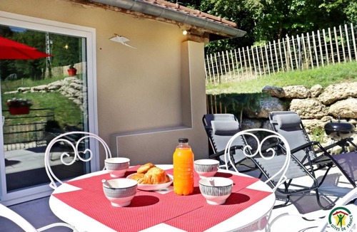 Saint-Thomas-en-Royans House | 68 m² Gîte ∙ 2 bedrooms ∙ 4 guests